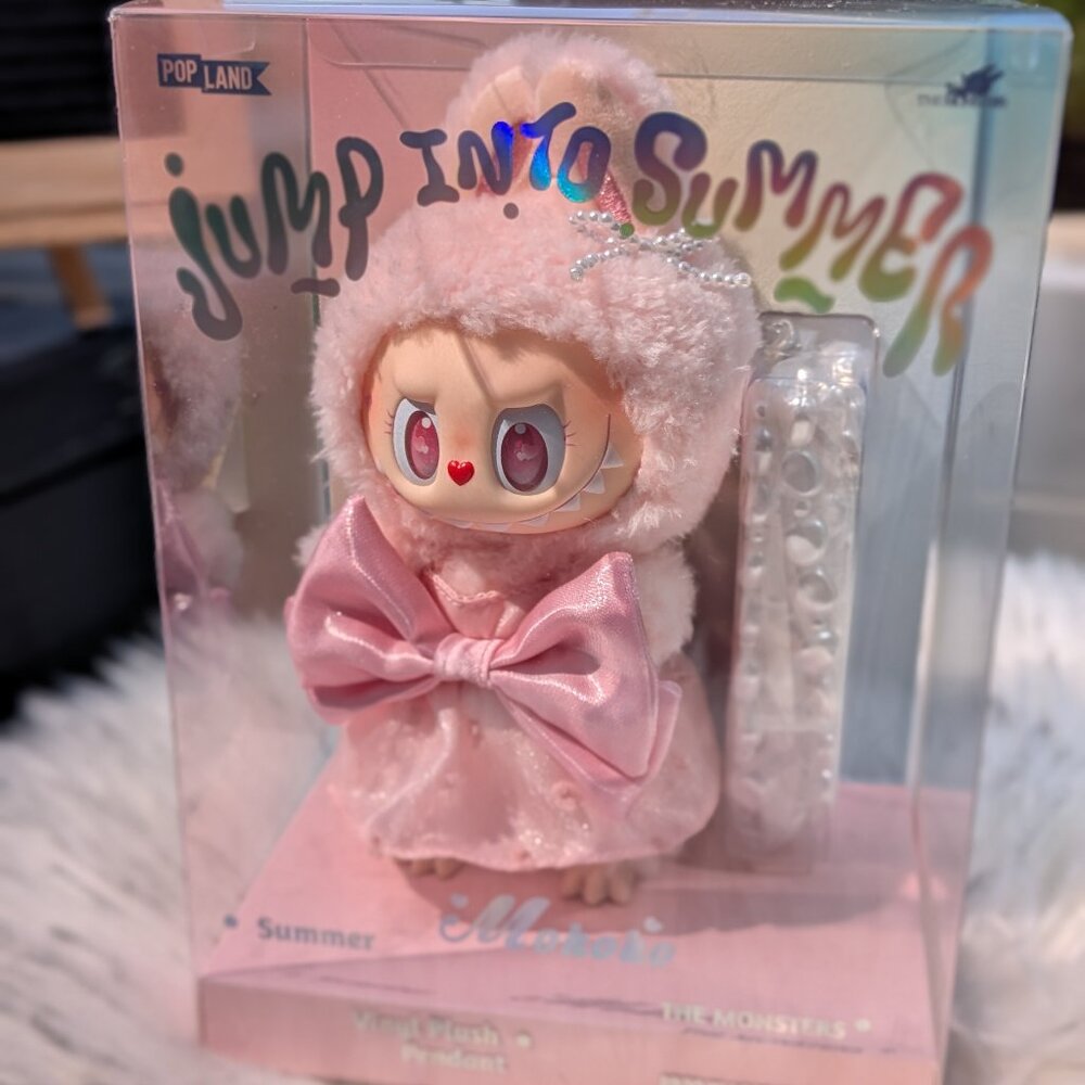POP MART - Mokoko Jump into Summer series - POP LAND EXCLUSIVE